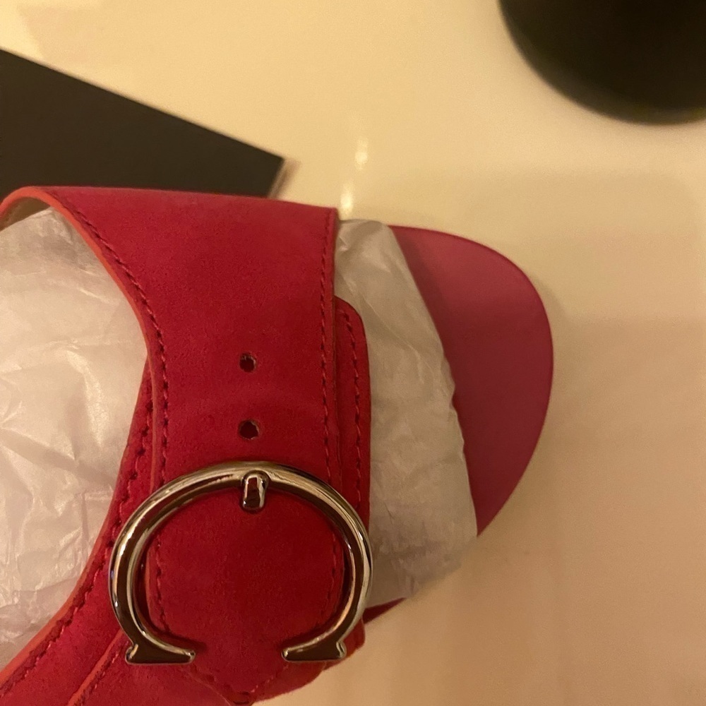 New WITH BOX PINK COACH SANDALS SIZE 6 - Picture 11 of 12